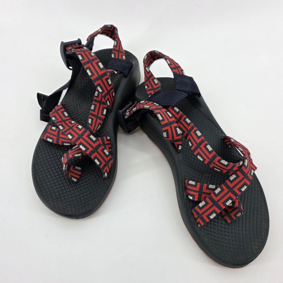 Chaco Womens Sandals Size 8 Black Red White Geometric Adjustable Strap Comfort - Picture 1 of 6